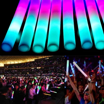 10/30Pcs LED izzító pálcák ömlesztett színes RGB ragyogás habszivacs stift szurkolói cső sötét fény születésnapi esküvői fesztivál parti kellékekhez