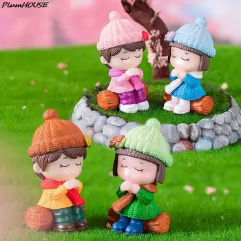 1Pc Aranyos pulóver Kívánságbabák DIY mikro táj Aranyos pulóver párok figura Auto belső műszerfal figurák