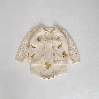 2024 Tavaszi gyerek lány hímzés virág üreges alkalmi kötött pulóver fiú baba kötött harisnyatartó body, csecsemő kötőkabát
