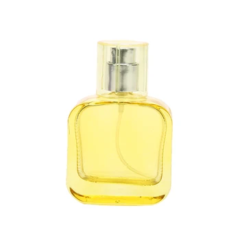 30ml sárga üveg újratölthető többször is üres vastag alsó négyzet alakú üveg porlasztó parfümös üveg