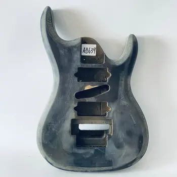 AB639 Raktári tételek Befejezetlen elektromos gitártest HSH hangszedők tömör fából sérülésekkel és piszkos DIY gitáralkatrészekkel helyettesítve