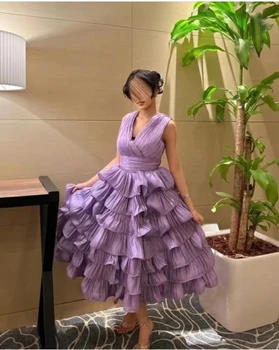 AsaNagi lila krepp hazatérési ruhák női V nyak teahosszúságú A vonalas fodros rakott partiruha 2023 فساتين كوكتيل