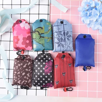 Bevásárlótáska divat összecsukható praktikus újrafelhasználható táskás újrahasznosító poliészter tároló tasak kézitáskák véletlenszerű szín