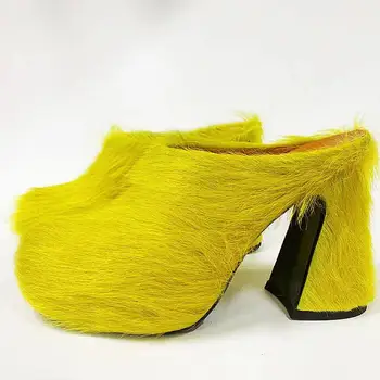 Deluxe Designer Hot Sale Női lószőrme Szőrme Magas sarkú cipő Olaszország Elegáns divat Valódi bőr Kerek szőrös öszvérek Cipők