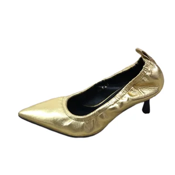 Fashion Temperam puha bőr sekély női magassarkú cipő Fekete hegyes orrú női pumpák vékony női irodai cipőt mutatnak