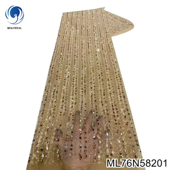 Francia tüll csipke függöny stílus szétterítve az egész ruhával nehéz flitterekkel és gyöngyökkel Szövet partiruha ML76N582
