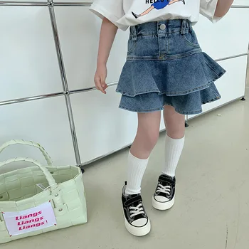 Gyerekruházat Lány szoknya koreai stílusú édes vagány lány farmer rakott rövid szoknya 2023 tavasz nyár hamis kétrészes szoknya