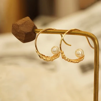 Inspiration design arany intarziás geometrikus gyöngy fülbevaló nőknek klasszikus luxus női ékszerek ruházati kiegészítők