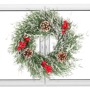 Karácsonyi koszorú bejárati ajtóhoz Koszorú piros bogyós gyümölcsökkel Hópehely természetes fenyőtoboz és bogyóval díszített koszorú fenyőtoboz
