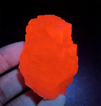 LEGJOBB! 100% természetes fluoreszkáló hexaéderes oszlop kalcit ásványi minta kövek és kristályok gyógyító kristályok