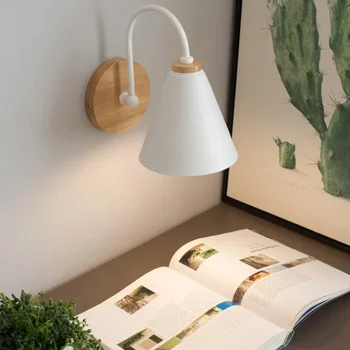 Nordic Simple Style Home Háttér Fali lámpa Hálószoba Könyv Szoba éjjeli lámpa Modern vasmunka Tömörfa Dekoratív fény