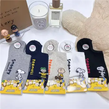 Snoopy sorozat Nyári rajzfilmfigurák Egyszínű hölgy Hajó zokni Betűk Alkalmi rövid zokni Anime plüss játék lánynak ajándék