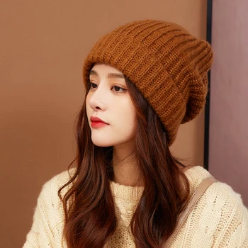 Téli kötött kalap Nők Koreai divat Egyszínű kültéri meleg sapkák All-match Alkalmi Rugalmas Kényelmes sapka Karácsonyi ajándék