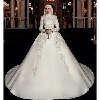 Vintage fehér csipke Muszlim báli ruha Esküvői ruhák Magas nyakú hosszú ujjú Násznép ruha rátétek Kristályok köntös De Mariage